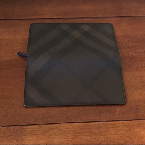 Black Brown Plaid Burberry Unisex Wallet - Picture 11 of 12